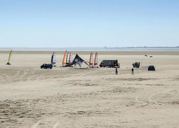 Дом отдыха 2 Bedroom Beautiful In